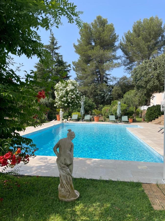 Le Clos Serein Le Beausset Εξωτερικό φωτογραφία