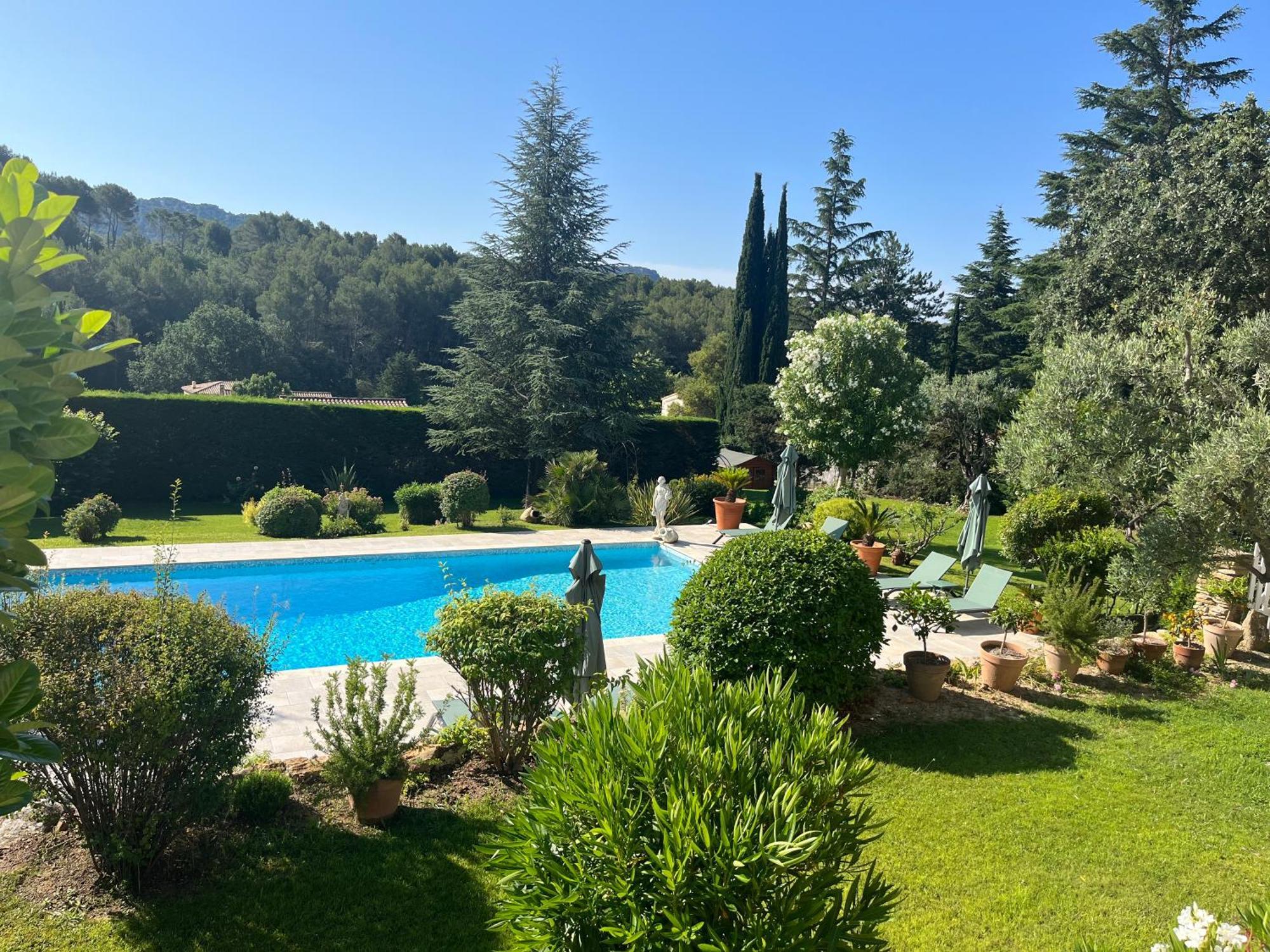 Le Clos Serein Le Beausset Εξωτερικό φωτογραφία